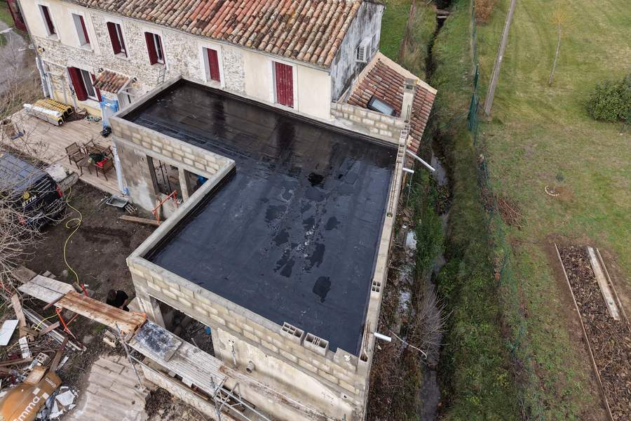Toit-terrasse membrane bitumineuse vue drone – ETTM